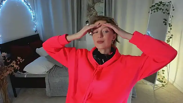 Salme Sweet online show from March 17, 4:00 pm