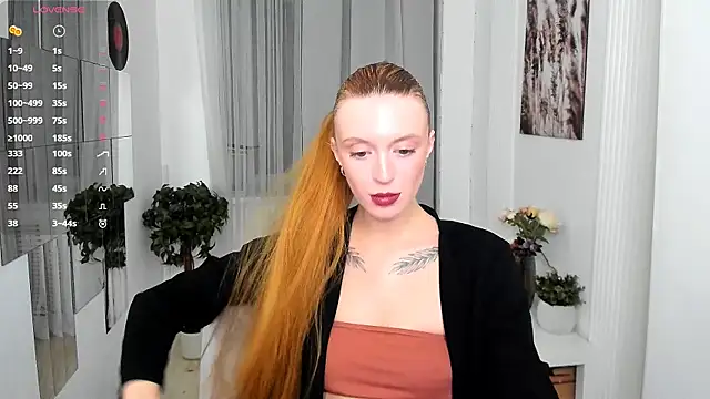 Snapshot of Salme_Sweet chatting on October 5, 10:26 pm Salme Sweet online show from October 5, 10:26 pm