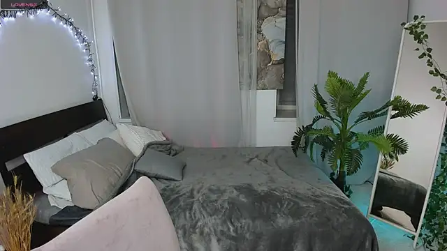 Snapshot of Salme_Sweet chatting on September 26, 11:23 pm Salme Sweet online show from September 26, 11:23 pm
