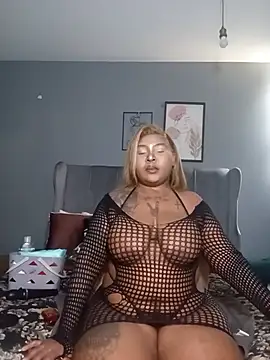 PearlSexxy69 online show from July 19, 10:17 am