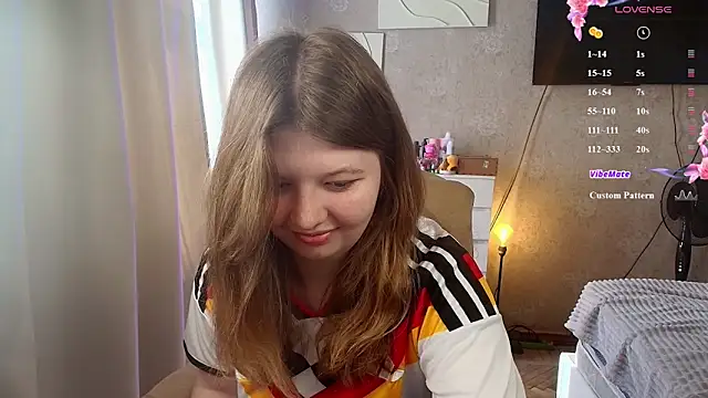 Vivian cutie online show from June 28, 12:34 pm