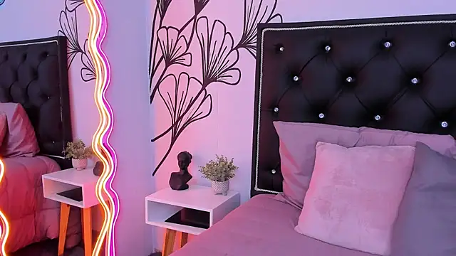 Sweet Ariadna  online show from July 3, 12:33 pm