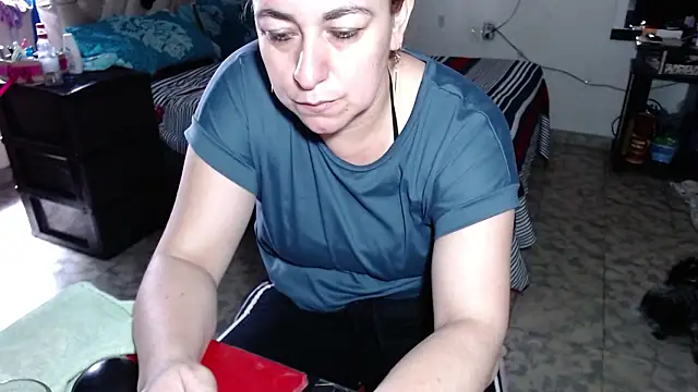 Barbiegomez online show from February 12, 5:36 pm