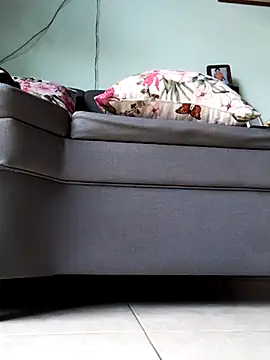 Snapshot of Monseratte21 chatting on September 14, 8:29 pm Monseratte21 online show from September 14, 8:29 pm