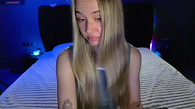 SexyCocobutt online show from June 19, 2:31 pm