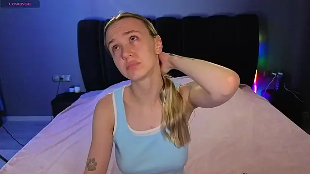 SexyCocobutt online show from June 26, 1:01 pm