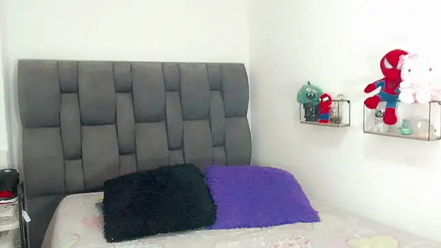 little star porn online show from August 3, 7:52 pm