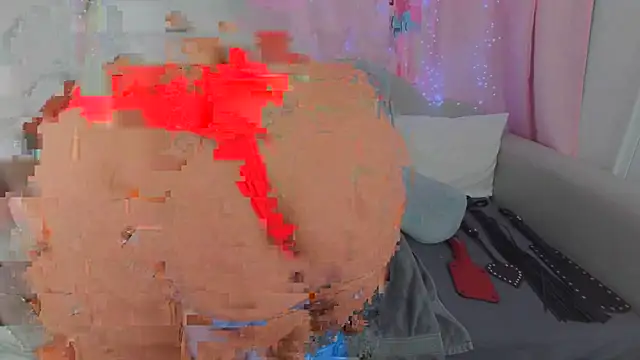 MeghanXO online show from November 1, 1:48 pm