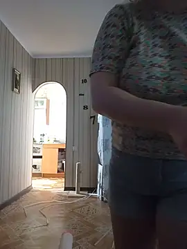 BustyBlond online show from July 1, 5:40 am