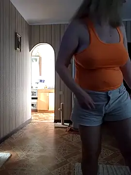 BustyBlond online show from July 3, 4:29 am