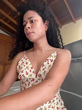 GabriSaenz online show from February 20, 2:07 pm