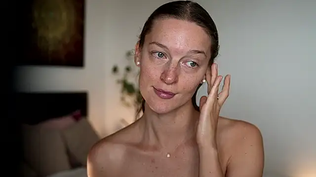 Special    online show from February 1, 2:32 am