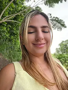 sammyqueenx21 online show from July 3, 2:01 pm