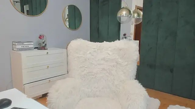 ElisaBaxter online show from October 27, 6:42 am