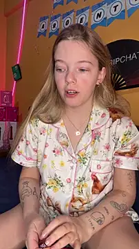 -veranito- online show from June 26, 3:08 am