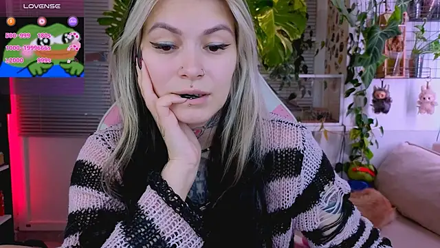 jelya sg online show from October 22, 1:05 pm