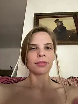 LeyaJohnson online show from July 7, 9:39 pm