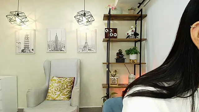 Sassy--Girl online show from June 14, 7:58 pm