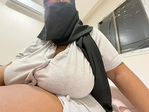 Submissive Arab online show from July 20, 10:50 am
