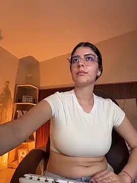  Niah  online show from March 13, 9:38 pm