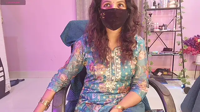 Snapshot of Naughty_nightz chatting on October 20, 2:31 pm Naughty nightz online show from October 20, 2:31 pm