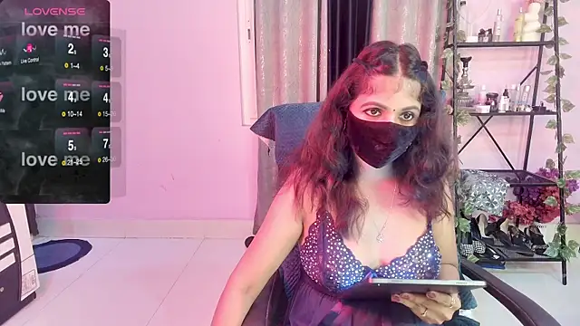 Snapshot of Naughty_nightz chatting on September 12, 2:34 am Naughty nightz online show from September 12, 2:34 am