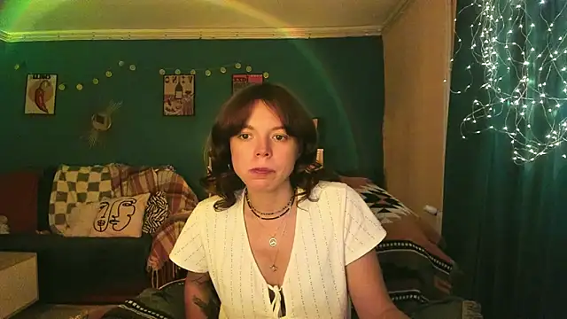 ClancyMorissey online show from June 18, 5:40 pm
