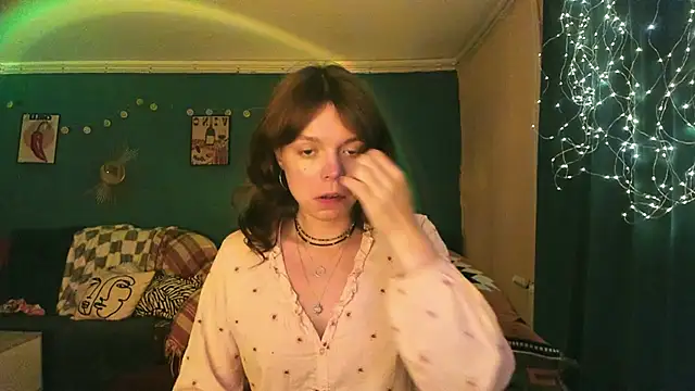 ClancyMorissey online show from June 5, 7:20 pm