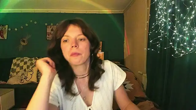 ClancyMorissey online show from May 22, 8:40 pm