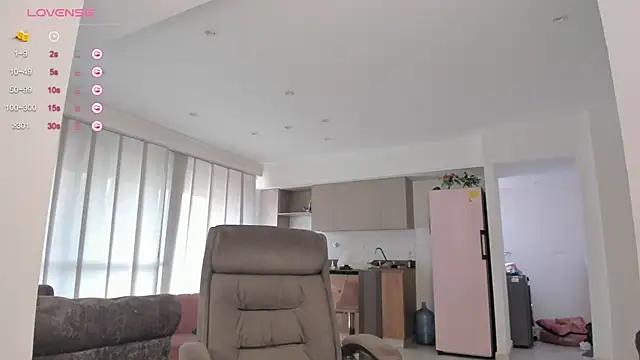 sofiia piink online show from February 28, 6:18 pm