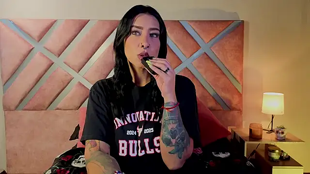  kelly hous36 online show from June 30, 12:37 pm