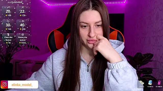 Elishka  online show from February 6, 8:56 pm