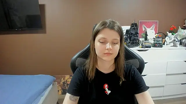 SoniNesti online show from July 11, 4:18 pm