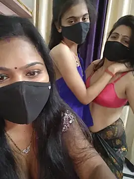 cutee  crazy online show from July 18, 3:25 pm