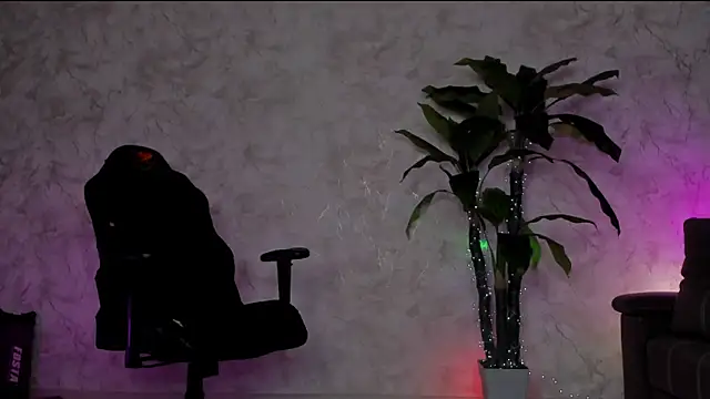 Emma7 online show from June 11, 2:53 am