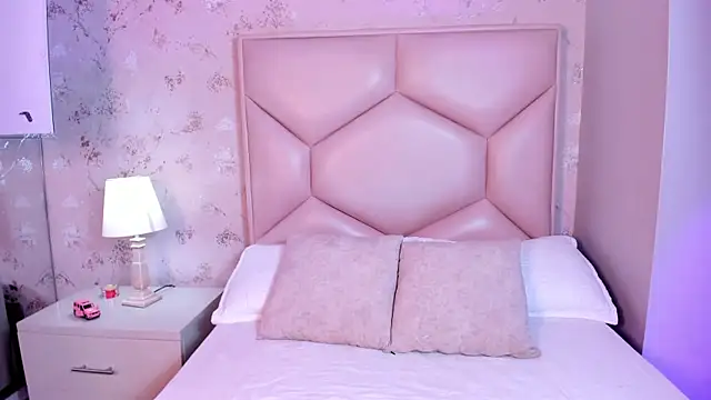 ambar sullivan online show from October 13, 11:35 am