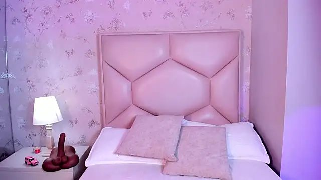 ambar sullivan online show from October 14, 11:35 am