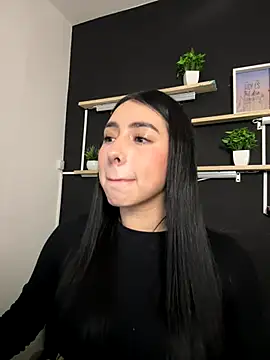 isabella jade online show from January 6, 10:35 pm