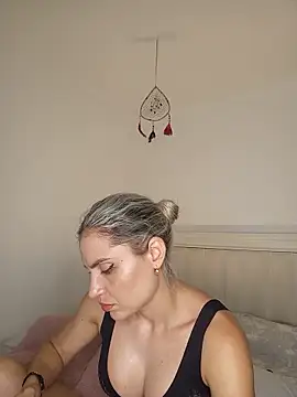 ASHLEY BLAIR online show from June 26, 9:27 pm