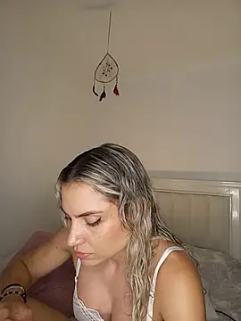 ASHLEY BLAIR online show from July 15, 9:41 pm
