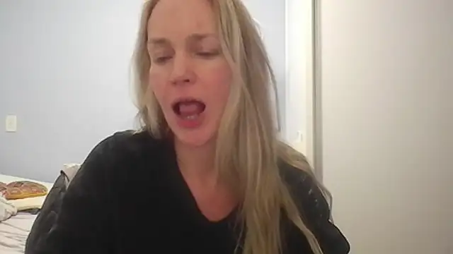 Annylove1 online show from June 29, 12:28 am