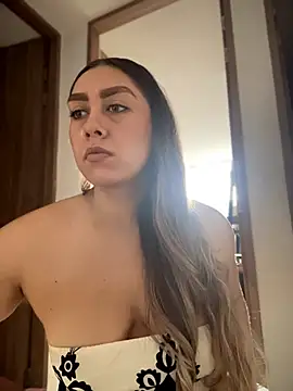Im sophiie online show from June 29, 10:53 pm