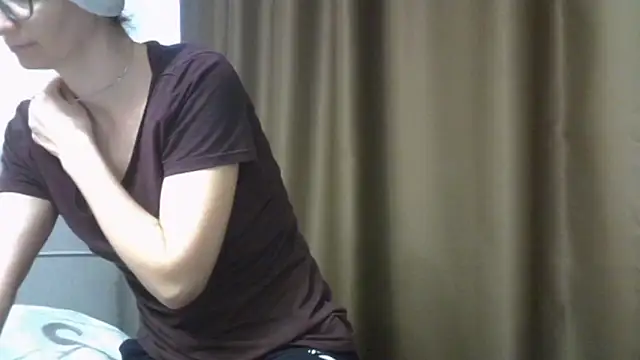 Ashleyspice online show from March 13, 5:53 am