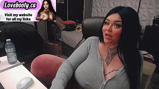 sheylagoddess11 online show from October 22, 9:47 am