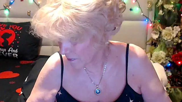 HappyWomanOn online show from June 14, 9:20 am