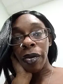 Jasmine FullsShine online show from July 6, 4:09 pm