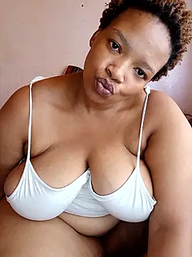 iamSunflower900 online show from January 8, 11:03 am