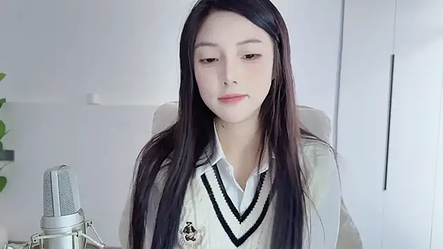 HaagenDazs  online show from December 4, 6:04 am