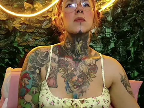 Esdeeath online show from March 26, 11:28 pm