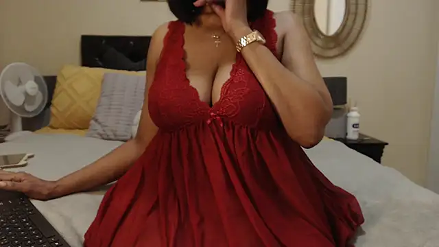 Creamyass22 online show from April 28, 6:23 pm